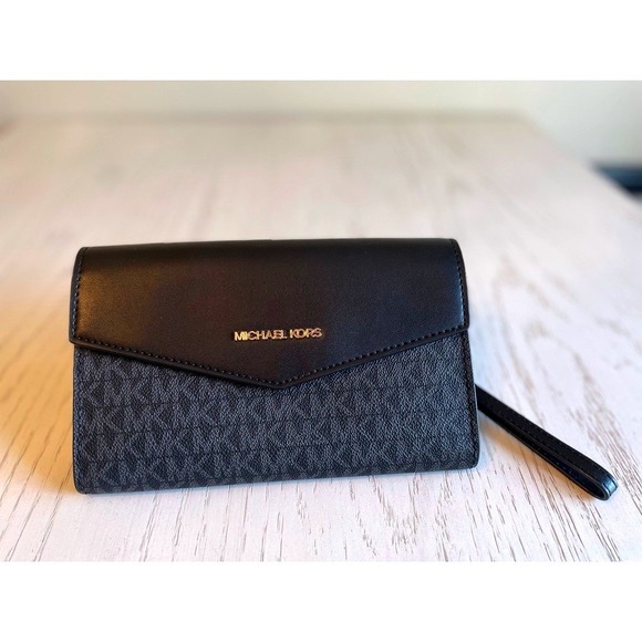 Michael Kors Wristlet Clutch Signature Logo Black Leather Gold Tone - Picture 1 of 9